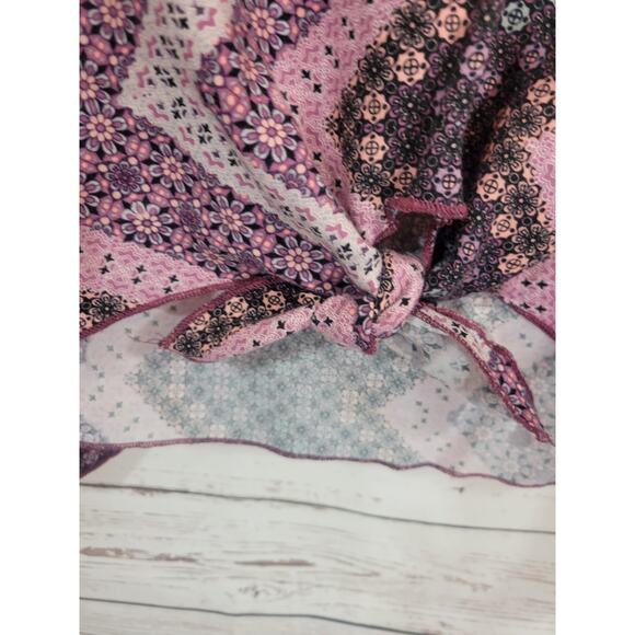 Lavender Field  Crop Top Pink Gray Boho Front Tie Bell Sleeve Women's Size Large - Picture 9 of 10